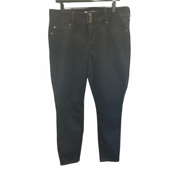Torrid Jeggings Black Size 16XS Plus Size Button-Fly Super Skinny Stretch Short - Picture 4 of 13